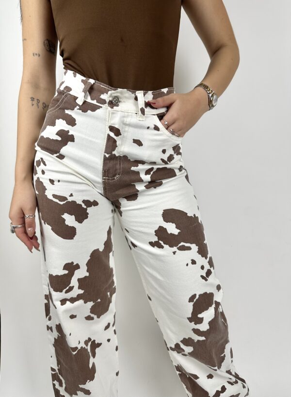 Cow print - Image 2